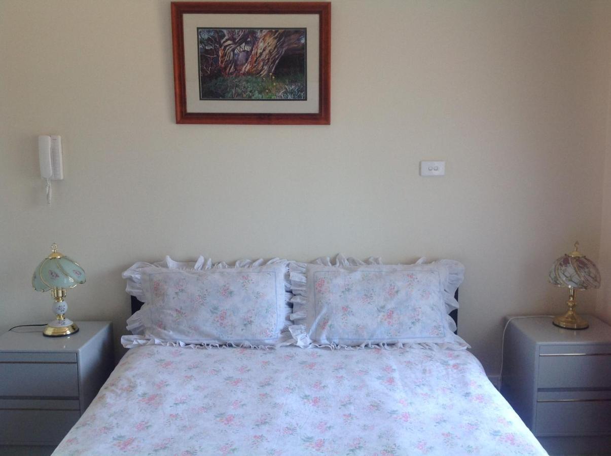 A Home Away From Home Canberra Zewnętrze zdjęcie